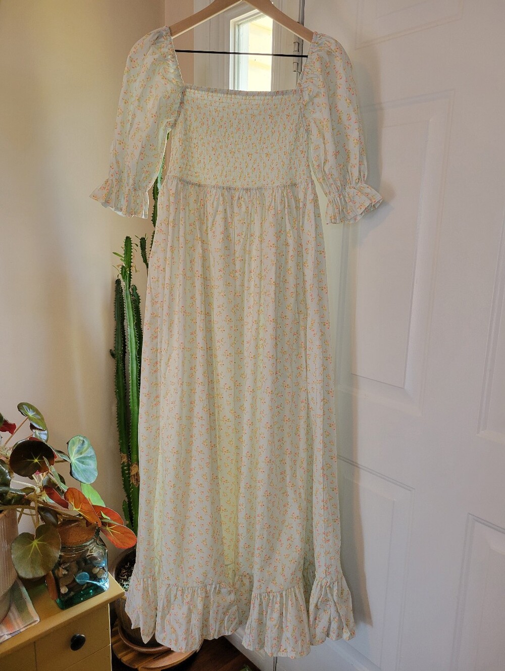NEW Nothing Fits But 100% Cotton Floral Smocked Maternity Yuki Dress, Size M/L